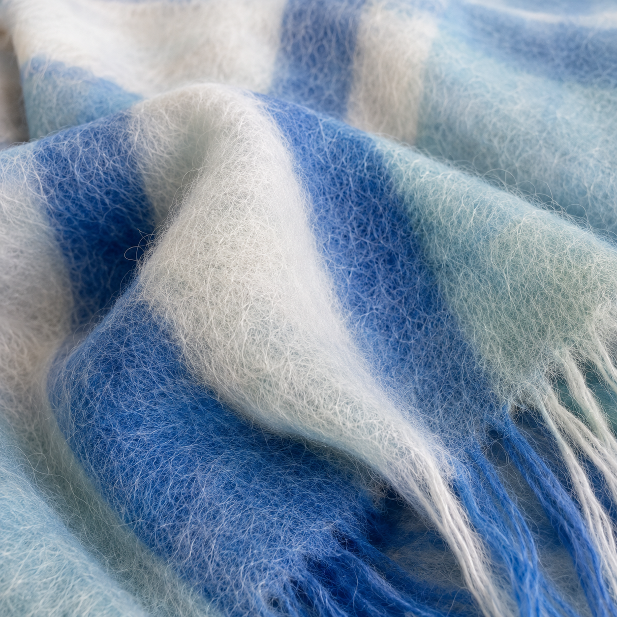 Blouberg Mist  Mohair Blanket