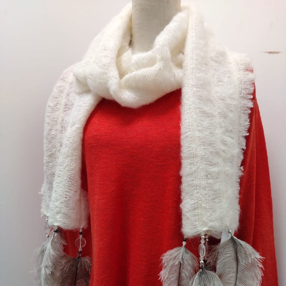 Optic White Scarf full Body draped
