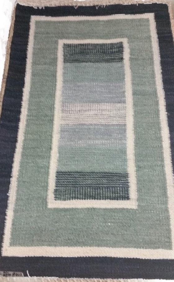 Carpet Nanda